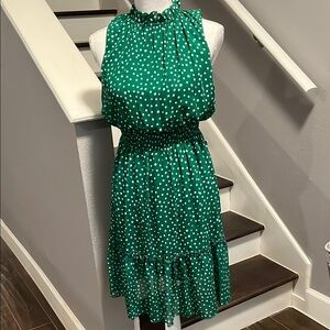 Kate & Lily Green with White Polka dots Sleeveless Dress. Lined Elastic waist. 8